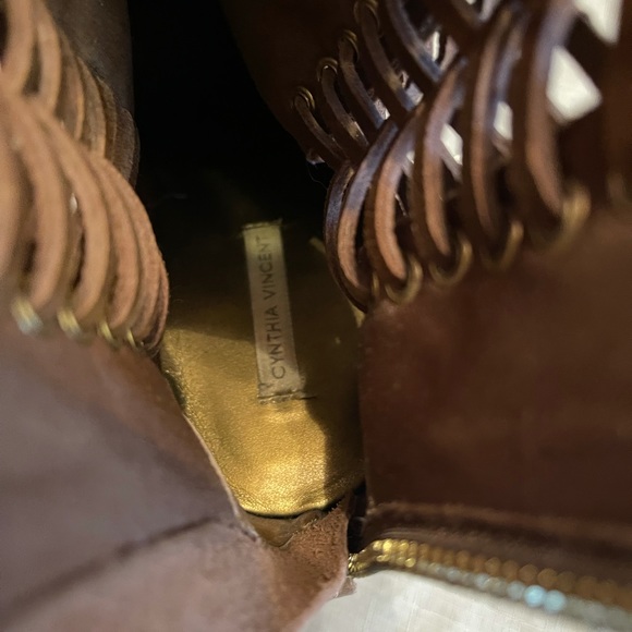Cynthia Vincent brown ankle boots - Picture 4 of 4